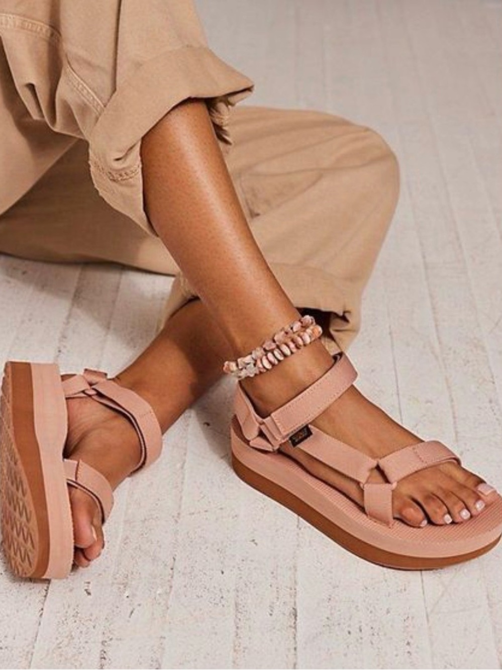 🍑 Teva Maple-Sugar Platform Sandals
